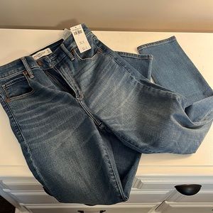 Abercrombie & Fitch Super Skinny Ankle High Rise Jean